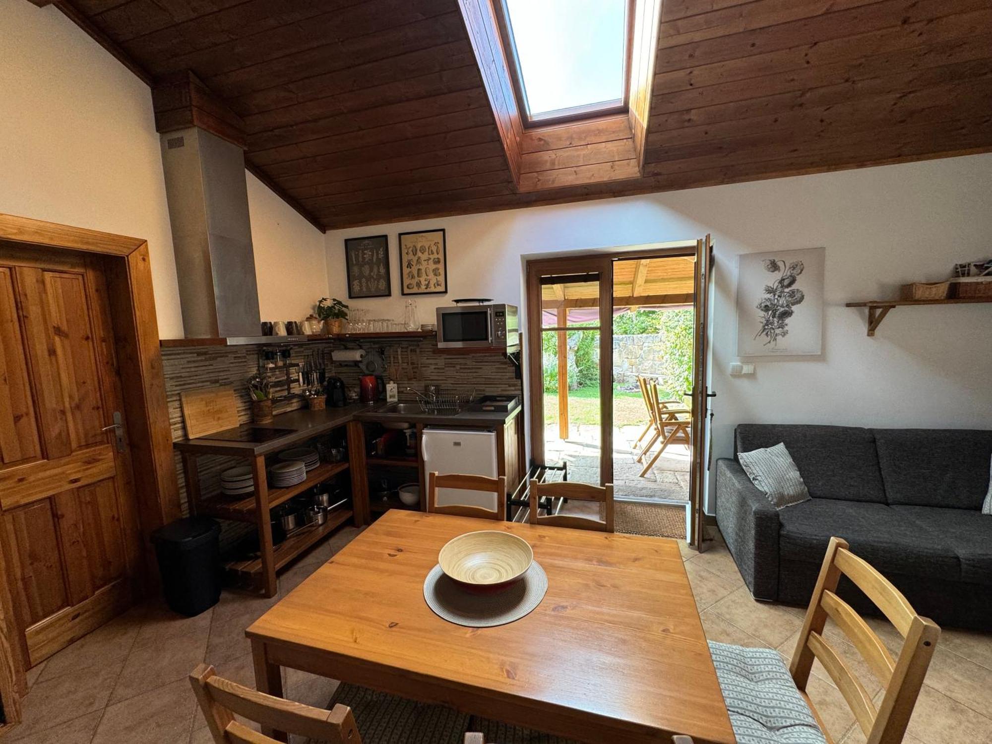 Kamenny Apartman Libunec Extérieur photo
